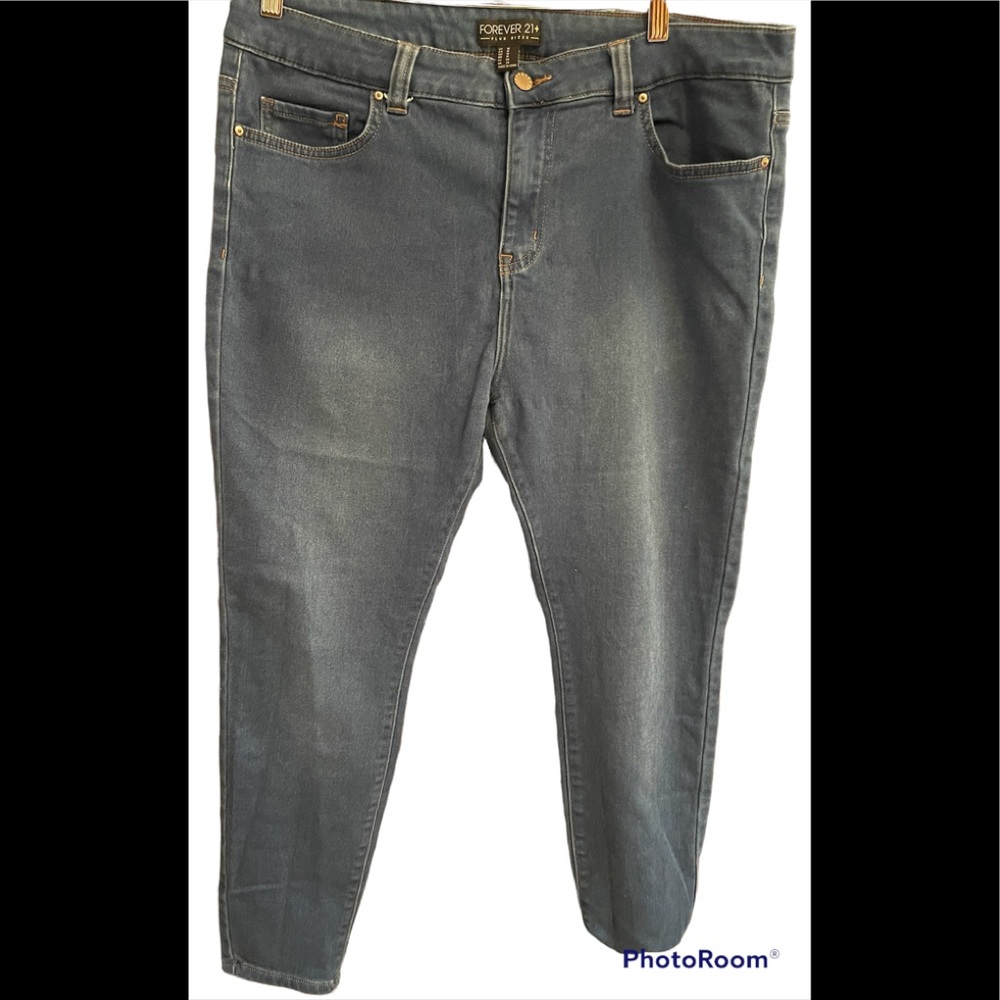Forever 21 skinny jeans